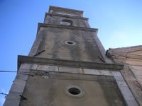 L'imponente campanile della Chiesa dell'Annunziata