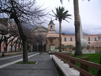 La chiesa della Santissima Annunziata con annesso il Convento dei Frati Francescani