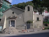 La chiesa di S. Bernardino, ai piedi del Calvario