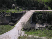 Il fiume Ufita mentre attraversa Melito vecchia