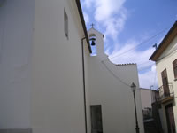 La piccola torre campanaria della chiesa di San Giuseppe e del Carmine